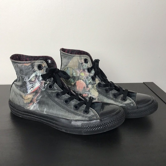 The Joker Converse All star Chuck Taylor high top shoe DC Batman Men 6 Women 8 - Picture 1 of 5